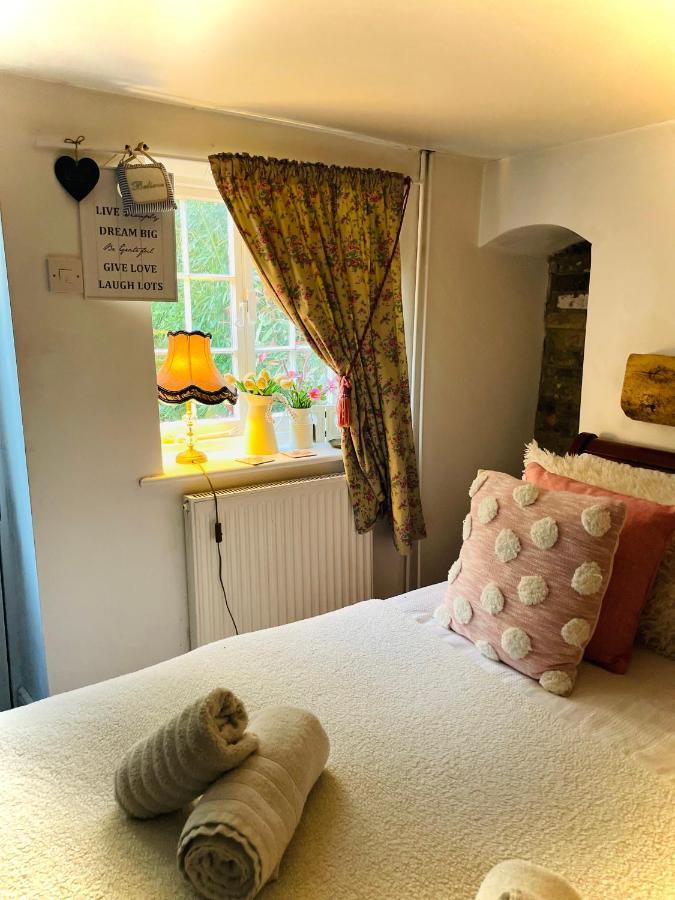 The Beehive, Ground Floor Apartment In Norfolk, No Shared Amenities Downham Market Extérieur photo
